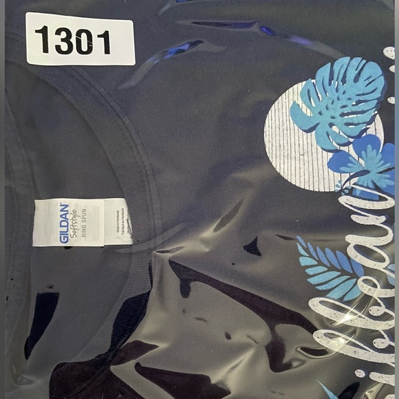 CELEBRITY CARIBBEAN CRUISING T-shirt Size XL Fits like Med-Lg Blue Short Sleeve - Picture 6 of 6